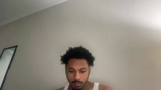 Snapshot of Yungandhungd chatting on 02-03-26, 08:03 Yungandhungd online show from 02-03-26, 08:03