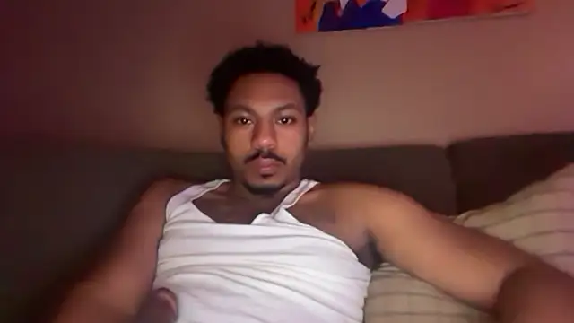 Snapshot of Yungandhungd chatting on 03-09-26, 04:27 Yungandhungd online show from 03-09-26, 04:27