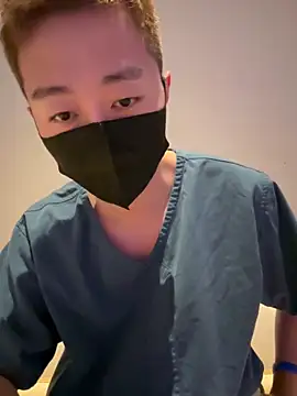 Snapshot of mason5150 chatting on 10-13-25, 01:02 mason5150 online show from 10-13-25, 01:02