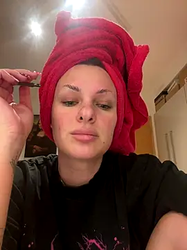 OliviaaFischer online show from 12-16-25, 08:57