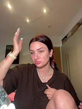 OliviaaFischer online show from 06-15-26, 03:34