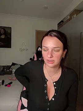 OliviaaFischer online show from 03-02-26, 08:05