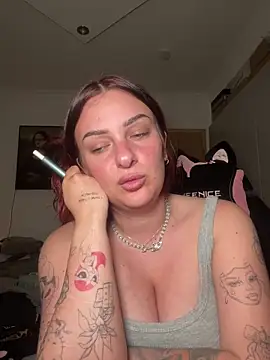OliviaaFischer online show from 06-21-26, 09:42