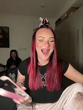 OliviaaFischer online show from 03-10-26, 06:01