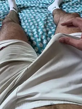 Beurberry19 online show from 10-23-25, 04:49