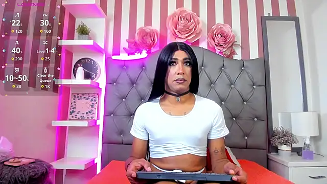 Lucia-Horny24 online show from 09-20-25, 07:08