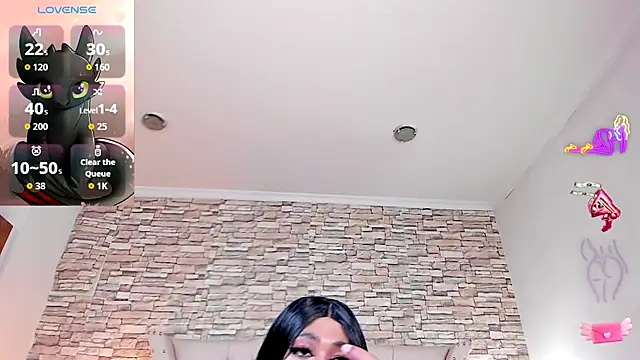 Lucia-Horny24 online show from 10-10-25, 08:20