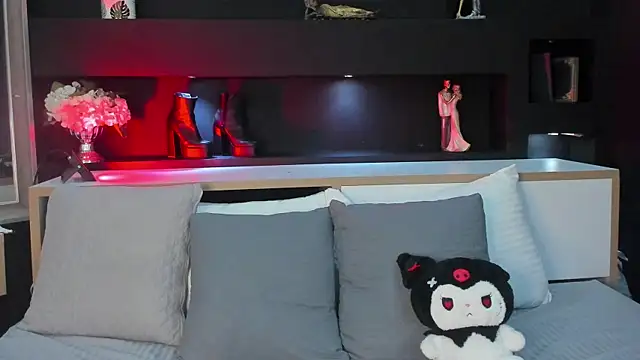 VenussDark online show from 10-25-25, 02:07