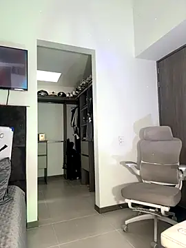 Andrew Johnnson online show from 12-01-25, 05:58