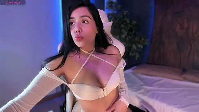 RenataLeclair online show from 12-01-25, 05:14