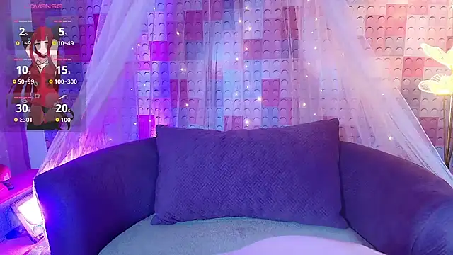 Snapshot of _Priscilla_ chatting on 10-19-25, 03:09 Priscilla online show from 10-19-25, 03:09