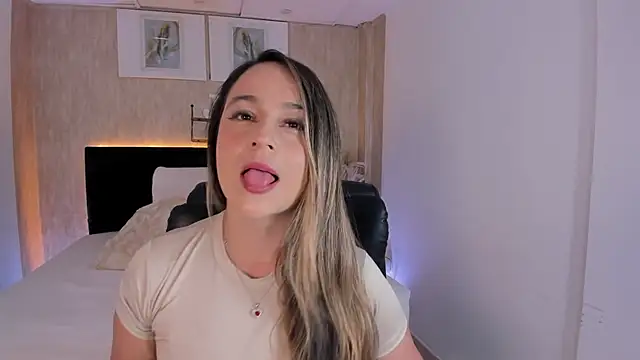 jessica hotxxx online show from 12-18-25, 03:16