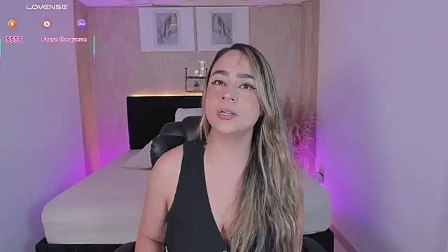 jessica hotxxx online show from 05-23-26, 01:43
