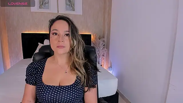 jessica hotxxx online show from 12-20-25, 01:25