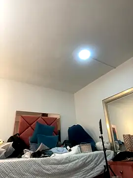 emma hot2006 online show from 09-13-25, 04:07