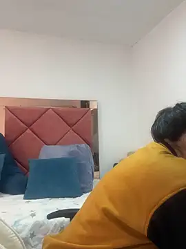 emma hot2006 online show from 10-12-25, 04:30