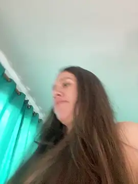 emma hot2006 online show from 12-22-25, 07:36