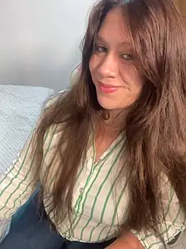 emma hot2006 online show from 12-19-25, 07:49