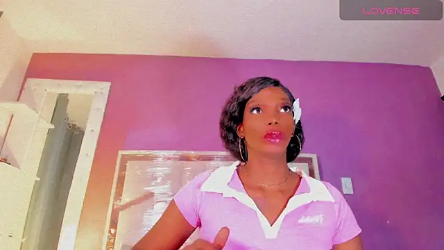 Sara hot12112 online show from 06-20-26, 04:39