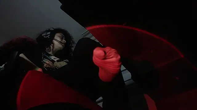 Snapshot of miss_carmila1 chatting on 12-04-25, 10:53 miss carmila1 online show from 12-04-25, 10:53