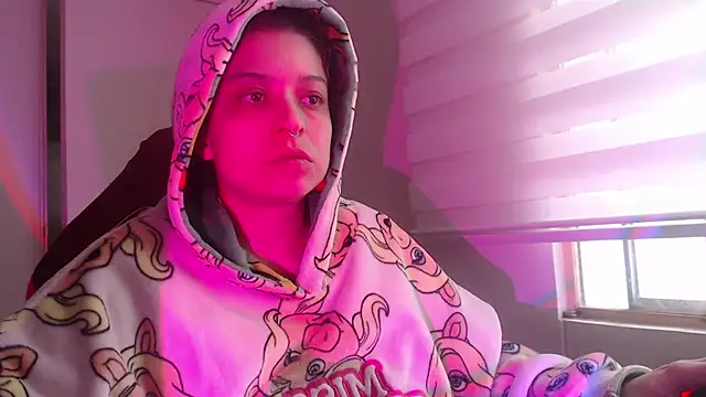 Snapshot of miss_carmila1 chatting on 10-26-25, 10:10 miss carmila1 online show from 10-26-25, 10:10