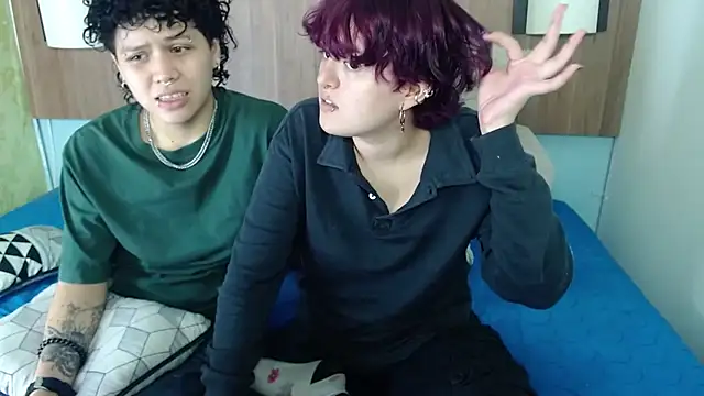 JadeAndJess  online show from 09-14-25, 02:17