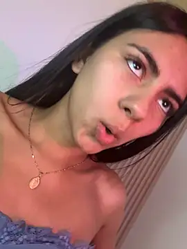 LilybethGray online show from 02-05-26, 01:12