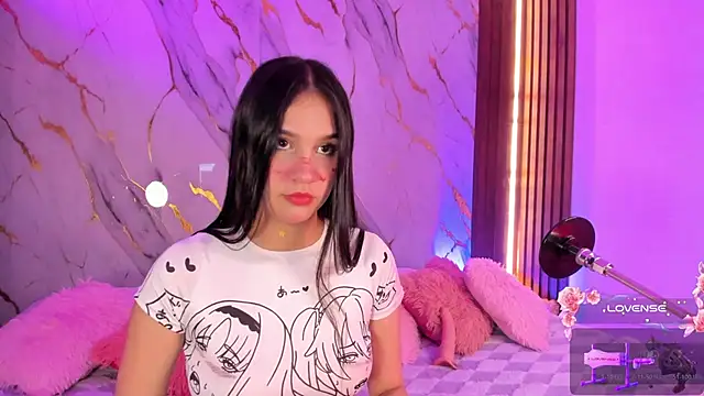 Emmiicute online show from 11-03-25, 08:23