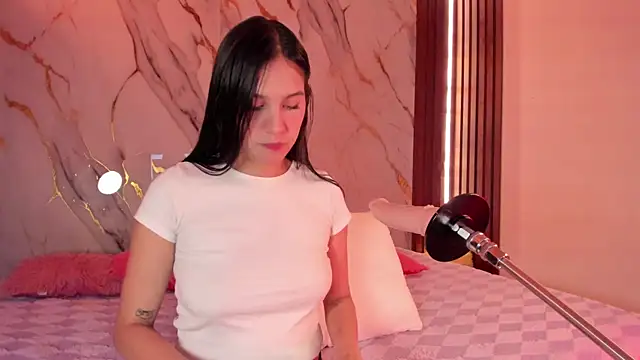 Emmiicute online show from 10-09-25, 08:31