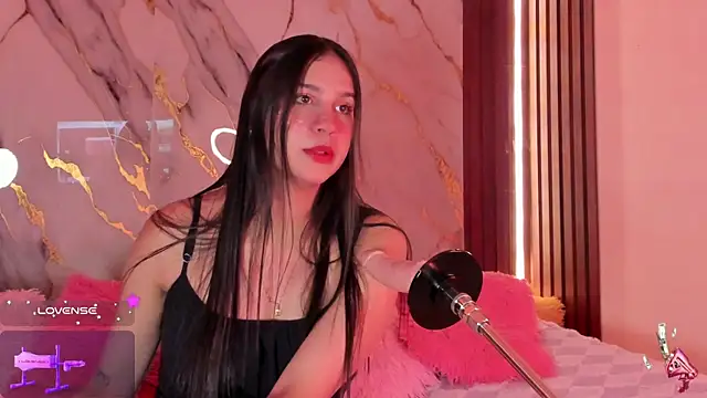 Emmiicute online show from 09-20-25, 08:25