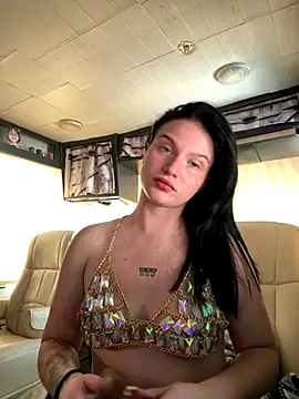 Snapshot of sexyLexii2002 chatting on 09-16-25, 05:58 sexyLexii2002 online show from 09-16-25, 05:58