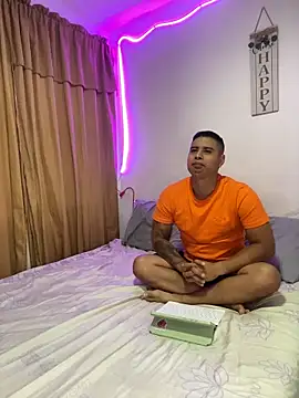 miaftmax online show from 04-19-26, 02:51