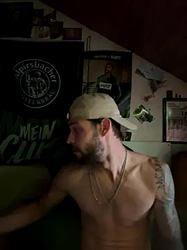 Snapshot of Mexxwell69 chatting on 09-11-25, 11:16 Mexxwell69 online show from 09-11-25, 11:16