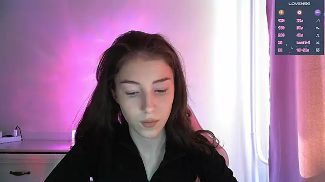 Snapshot of eskatmi chatting on 04-20-26, 03:20 eskatmi online show from 04-20-26, 03:20
