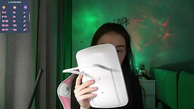 Snapshot of eskatmi chatting on 02-17-26, 03:04 eskatmi online show from 02-17-26, 03:04