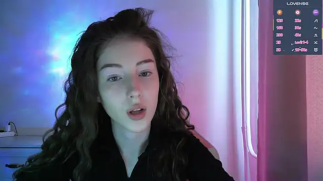 Snapshot of eskatmi chatting on 04-27-26, 02:42 eskatmi online show from 04-27-26, 02:42