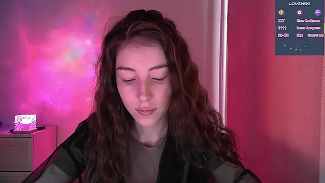 Snapshot of eskatmi chatting on 05-22-26, 02:53 eskatmi online show from 05-22-26, 02:53