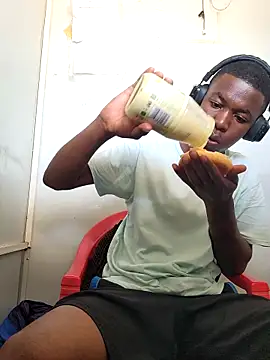 sweetdickboy2 online show from 03-27-26, 11:44