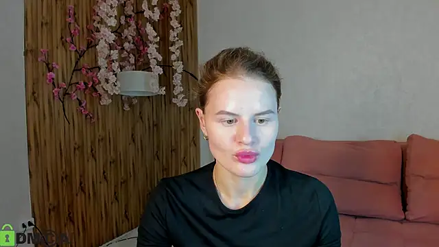 Snapshot of Wanda_Gomez chatting on 05-19-26, 02:46 Wanda Gomez online show from 05-19-26, 02:46