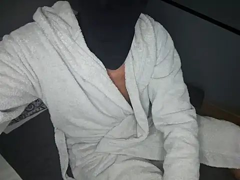 slavic boy 39 online show from 09-23-25, 10:17