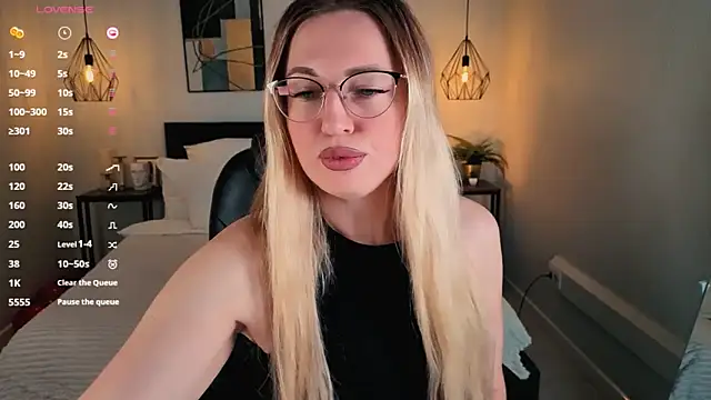 Snapshot of Lexi_terele chatting on 10-10-25, 06:47 Lexi terele online show from 10-10-25, 06:47