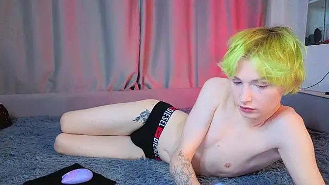 Your avatar online show from 12-02-25, 10:22