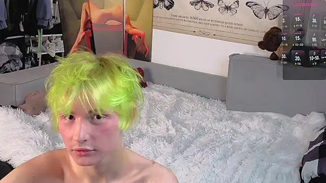 Your avatar online show from 11-25-25, 12:38