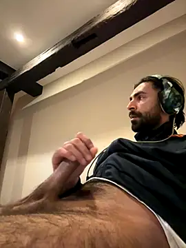 SergioGarcia93 online show from 10-29-25, 09:47