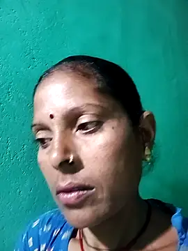 Snapshot of Suhana_pandit chatting on 09-12-25, 09:47 Suhana pandit online show from 09-12-25, 09:47