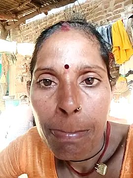 Snapshot of Suhana_pandit chatting on 09-14-25, 11:54 Suhana pandit online show from 09-14-25, 11:54