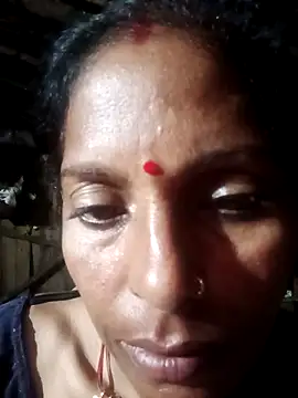 Snapshot of Suhana_pandit chatting on 10-04-25, 11:39 Suhana pandit online show from 10-04-25, 11:39