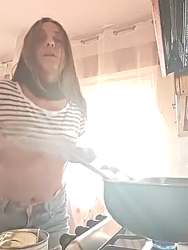 DaisyDea online show from 10-28-25, 12:37