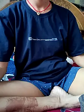 Snapshot of priyastrip314 chatting on 05-11-26, 07:32 priyastrip314 online show from 05-11-26, 07:32