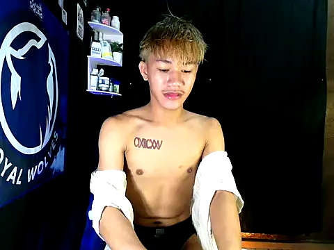 naughtyboyloy 0 online show from 11-15-25, 02:43